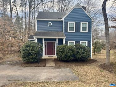 3176 CROSSFIELD LN, CHARLOTTESVILLE, VA 22911