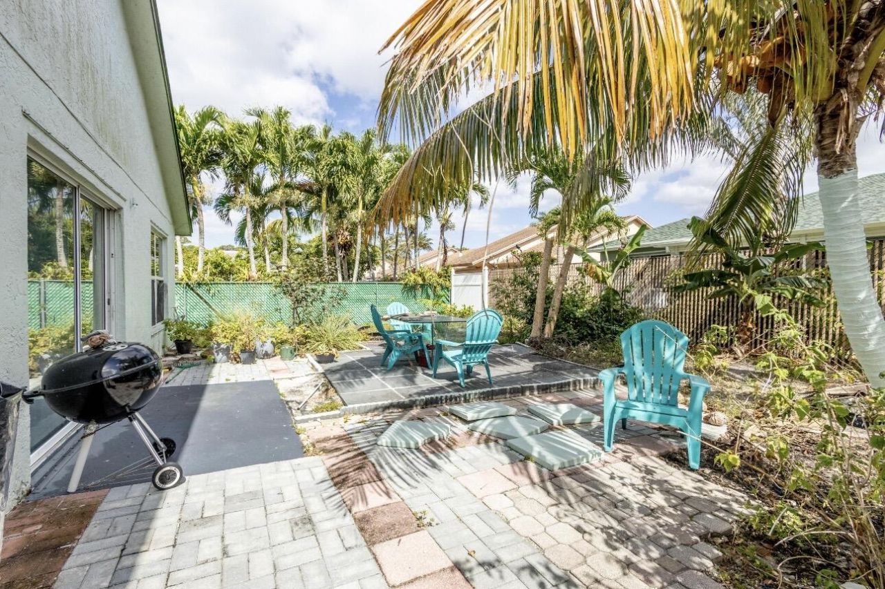 1029 Cape Cod Terrace, Greenacres, FL 33413 Photo