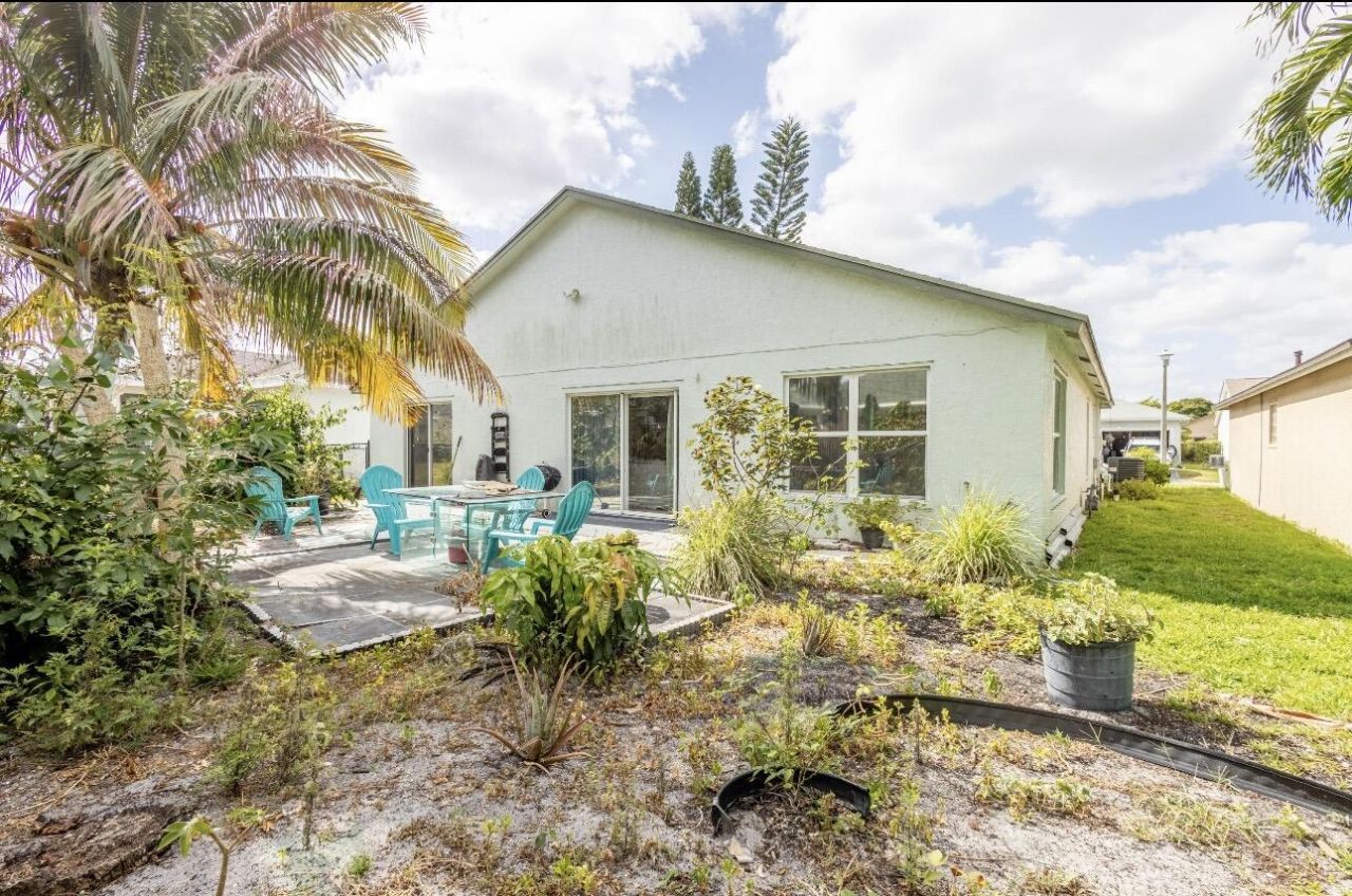 1029 Cape Cod Terrace, Greenacres, FL 33413 Photo