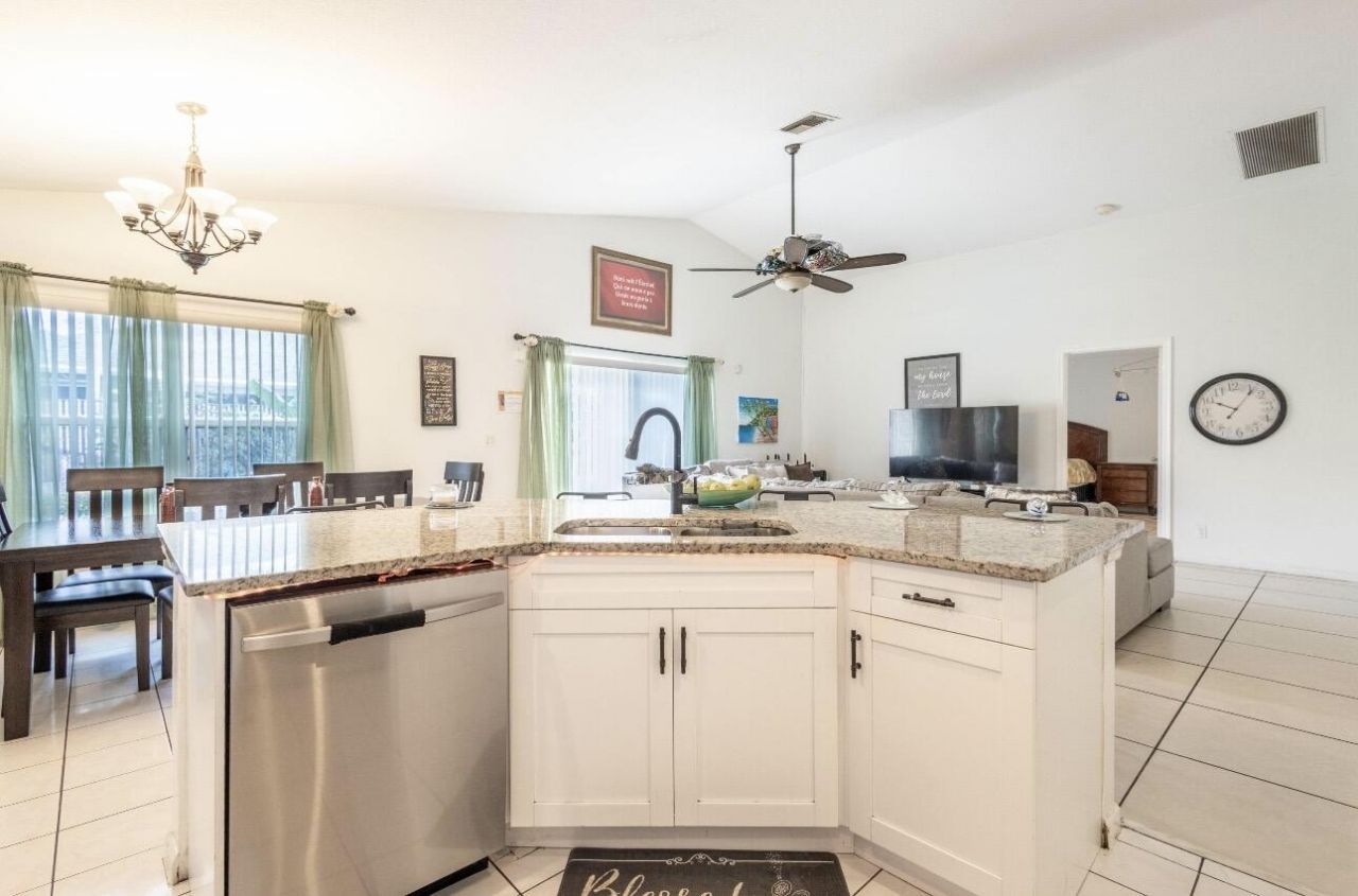 1029 Cape Cod Terrace, Greenacres, FL 33413 Photo