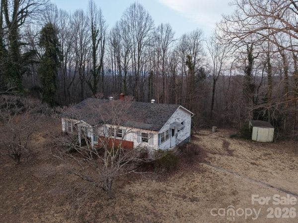 859 Stacy Hill Road, Marion, NC 28752