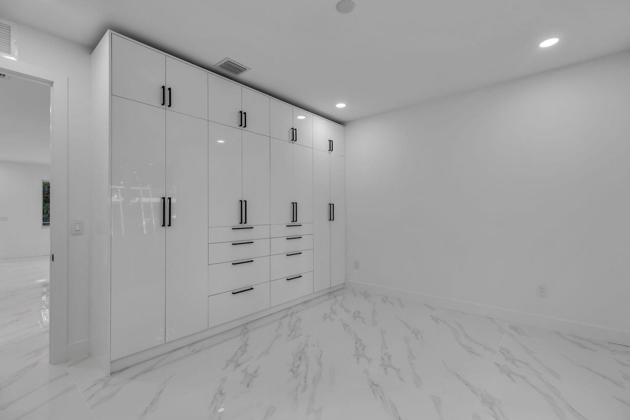 46 Transylvania Avenue, Key Largo, FL 33037 Photo