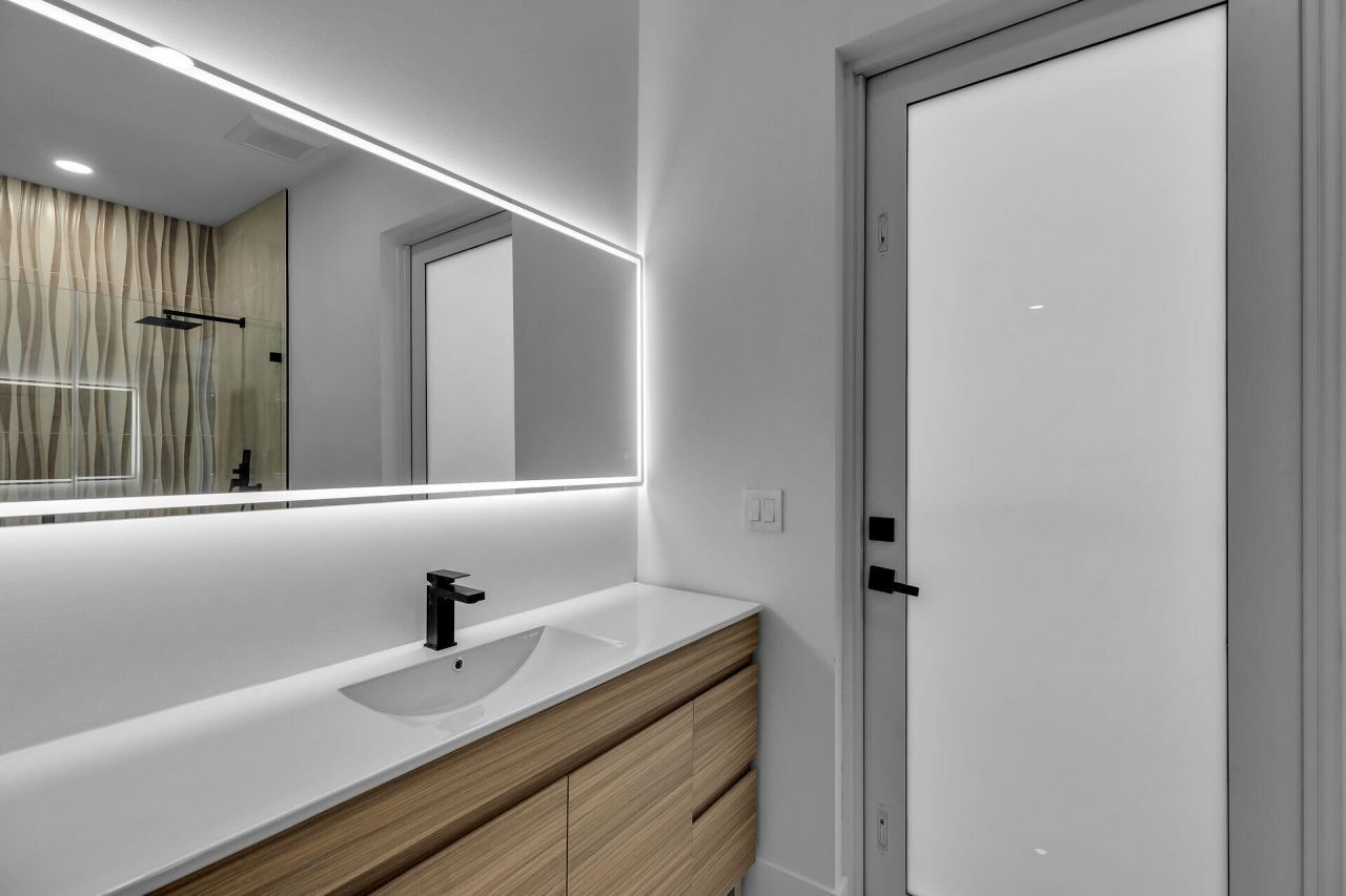 46 Transylvania Avenue, Key Largo, FL 33037 Photo