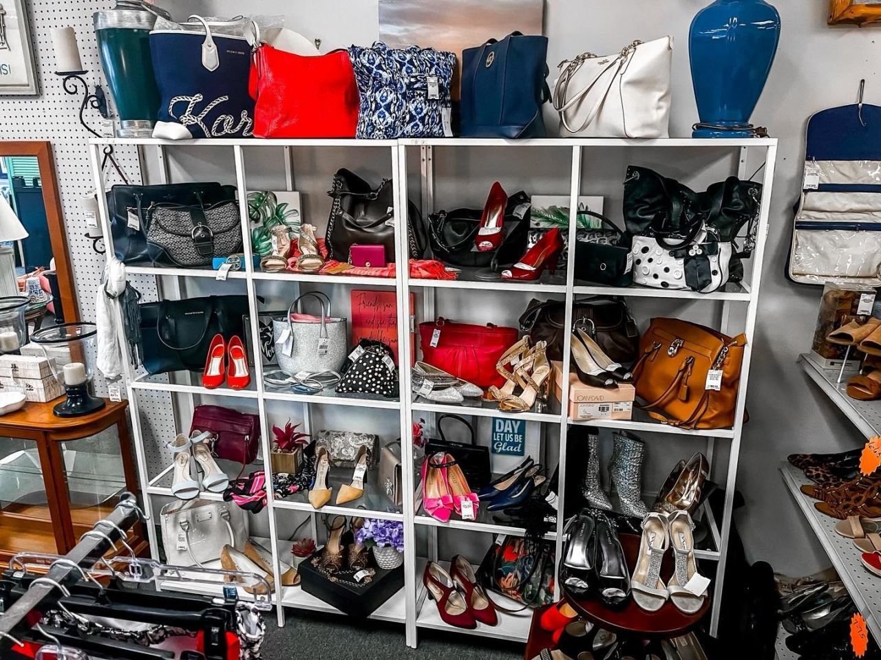 9630 N Kings Hwy.  Photo 21