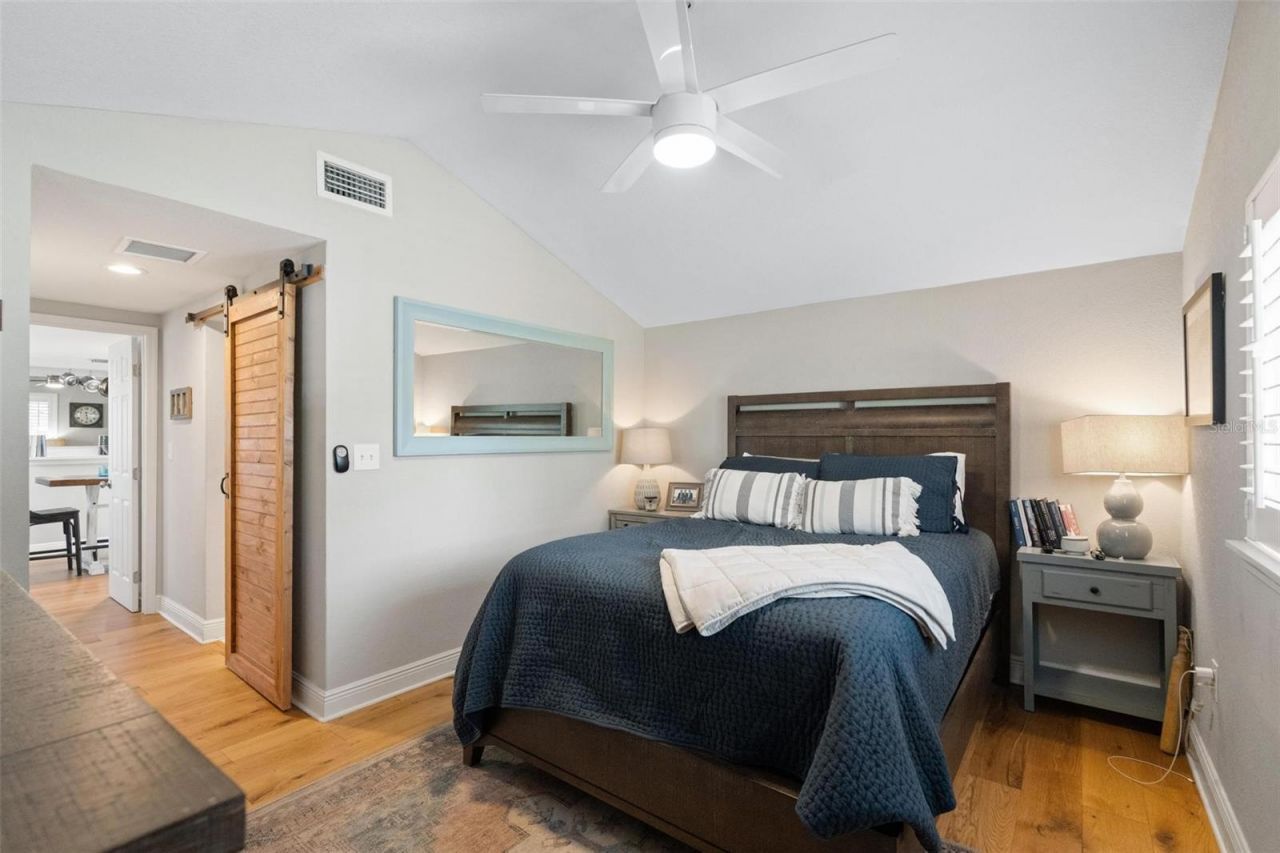 4545 Burlington Avenue N, Saint Petersburg, FL 33713 Photo