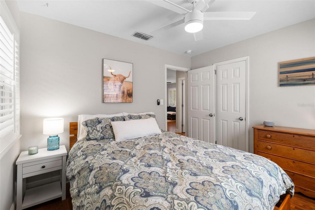 4545 Burlington Avenue N, Saint Petersburg, FL 33713 Photo