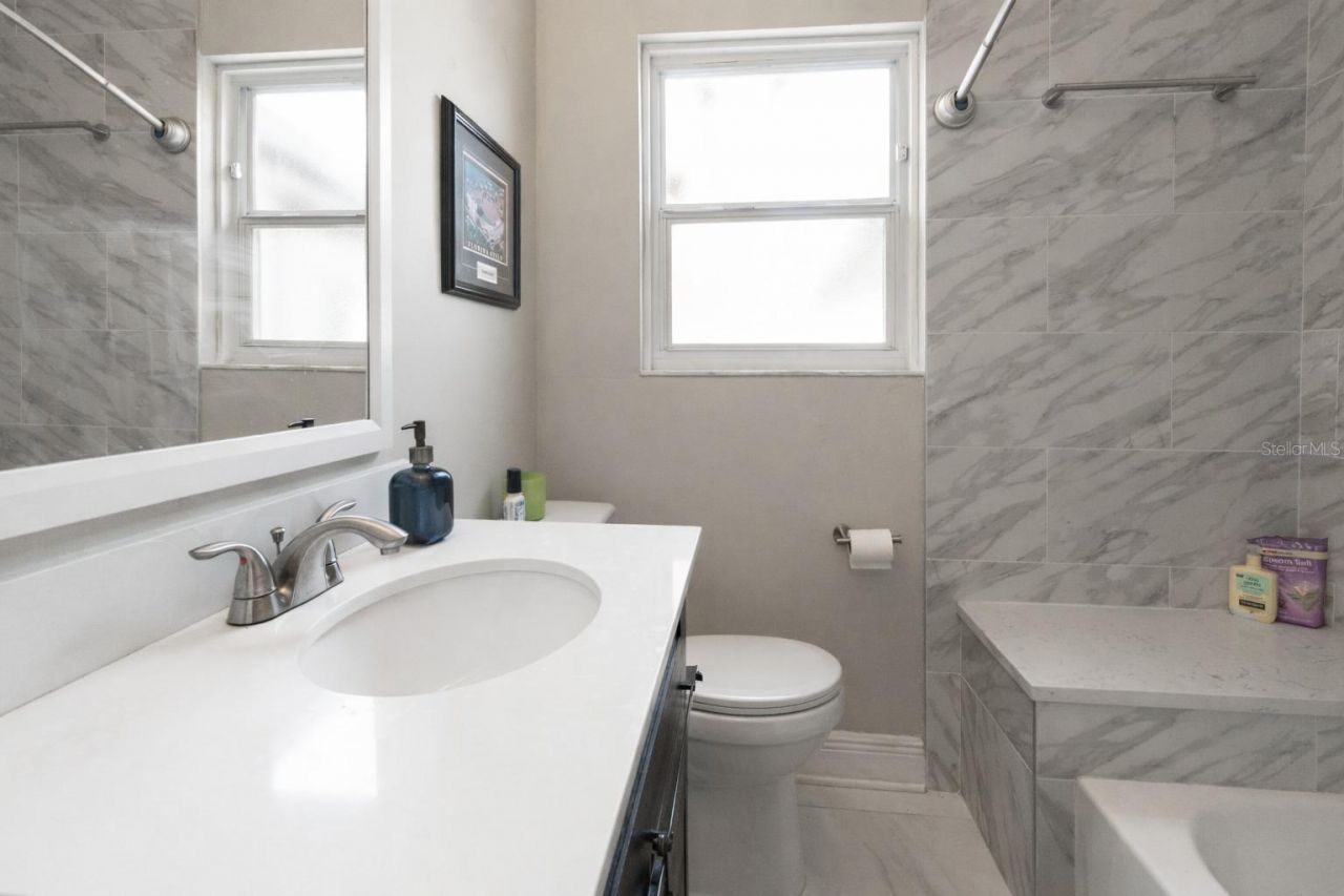 4545 Burlington Avenue N, Saint Petersburg, FL 33713 Photo