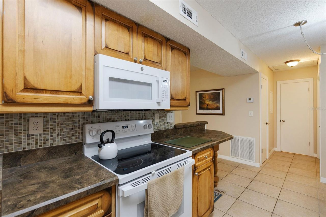 1600 Big Tree Road , Unit U7, South Daytona, FL 32119 Photo