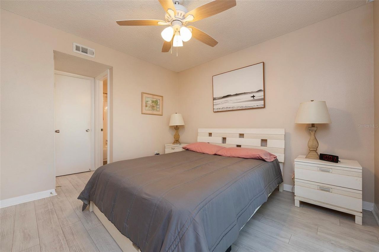 1600 Big Tree Road , Unit U7, South Daytona, FL 32119 Photo