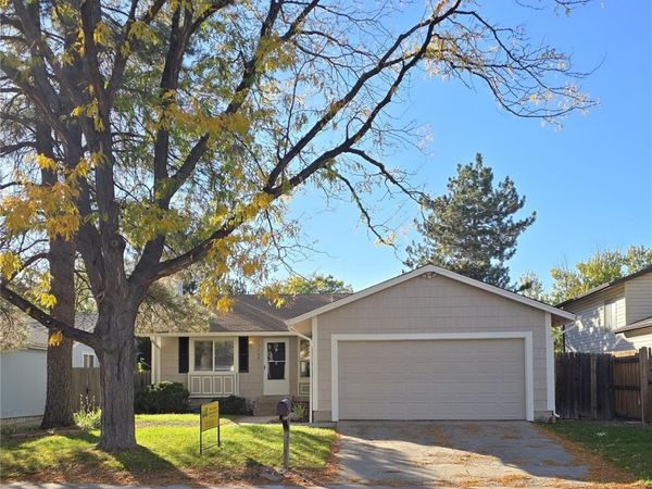 3569 S Nucla Street , Aurora, CO 80013