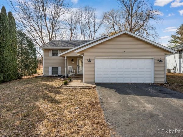 117 SW BENEDICT Drive , Poplar Grove, IL 61065