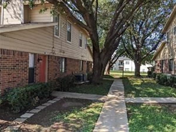 2240 Tarpley Road, Unit 34, Carrollton, TX 75006