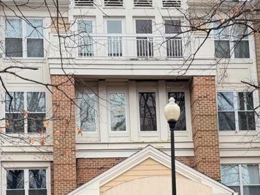 2204 WESTCOURT LANE, Unit 112, HERNDON, VA 20170