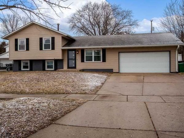 1927 Burton Street, Beloit, WI 53511