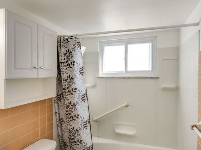 25600 Country Club Boulevard, Unit 4, North Olmsted, OH 44070 Photo 21