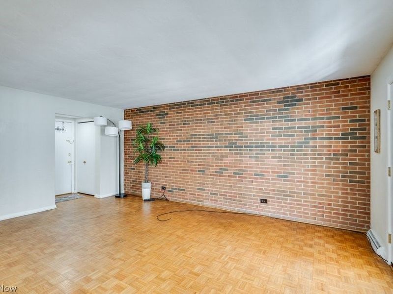 25600 Country Club Boulevard, Unit 4, North Olmsted, OH 44070 Photo 5