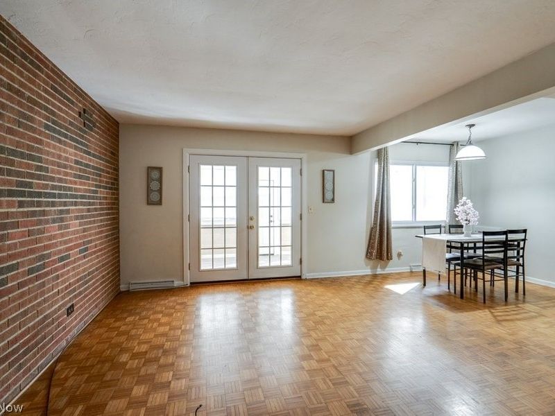 25600 Country Club Boulevard, Unit 4, North Olmsted, OH 44070 Photo 7