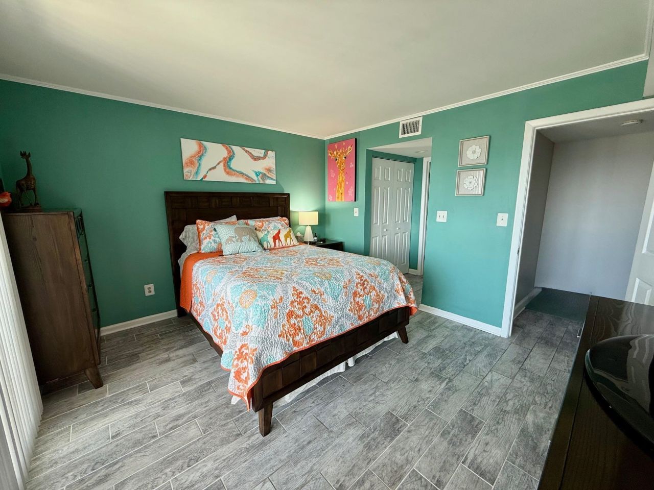 311 69th Ave. N Photo 10