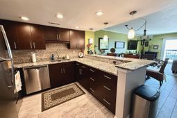 311 69th Ave. N photo 4