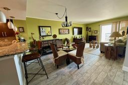 311 69th Ave. N photo 4