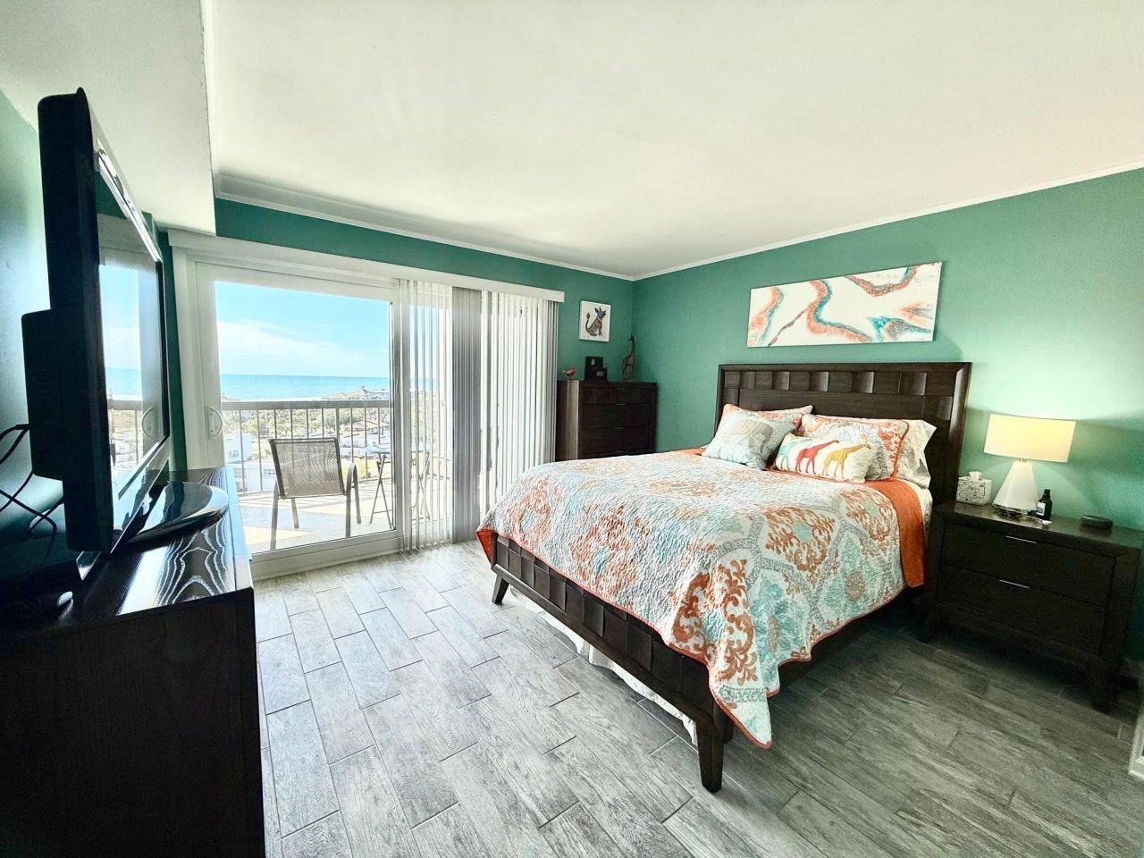 311 69th Ave. N Photo 9