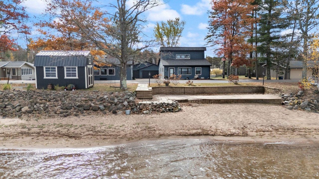 36318 Lakeland Road, Sturgeon Lake, MN 55783 Main Photo
