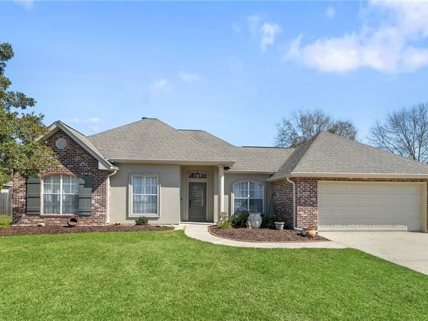 409 GAINESWAY Drive , Madisonville, LA 70447