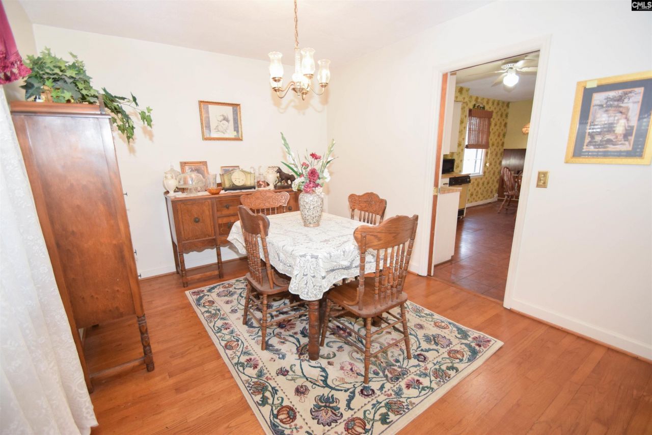 103 Pine Lane  Photo 11