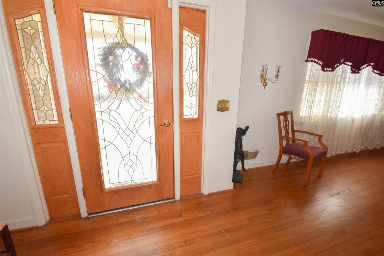 103 Pine Lane  Photo 7