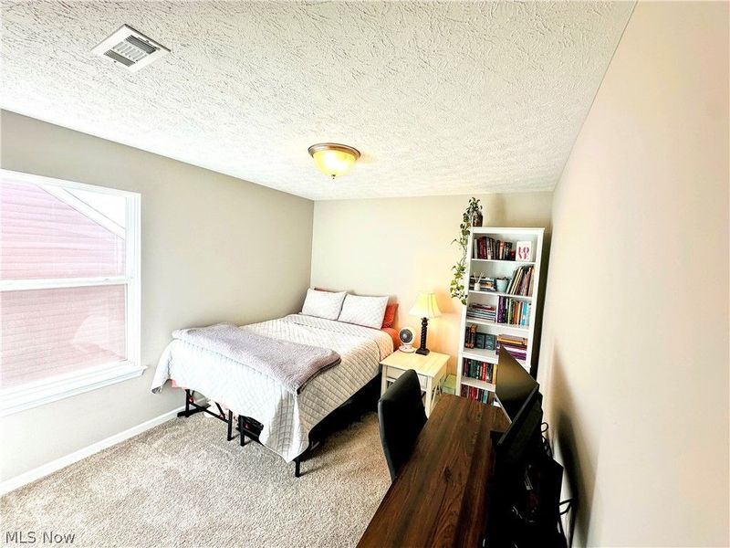 37437 White Feather Avenue, North Ridgeville, OH 44039 Photo 12