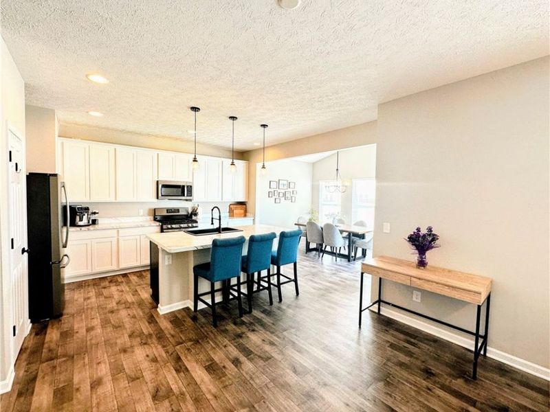 37437 White Feather Avenue, North Ridgeville, OH 44039 Photo 3