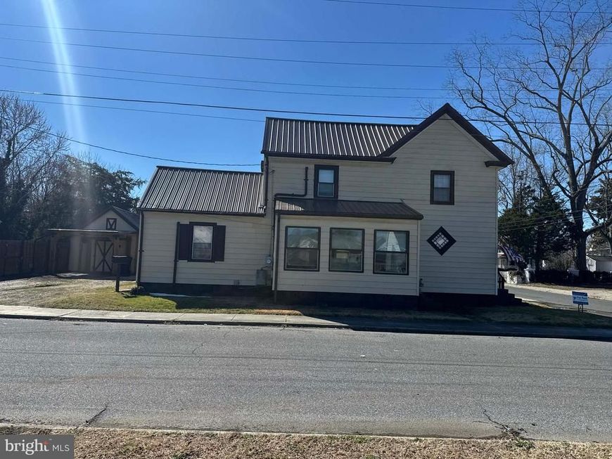 401 4th Street, Pocomoke City, MD 21851 Main Photo