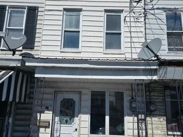 427 W MARKET STREET , MAHANOY CITY, PA 17948