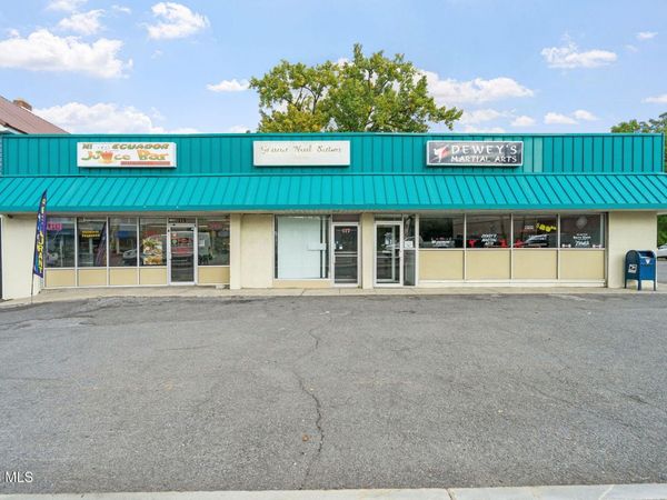 175-179 Columbia Turnpike, Rensselaer, NY 12144