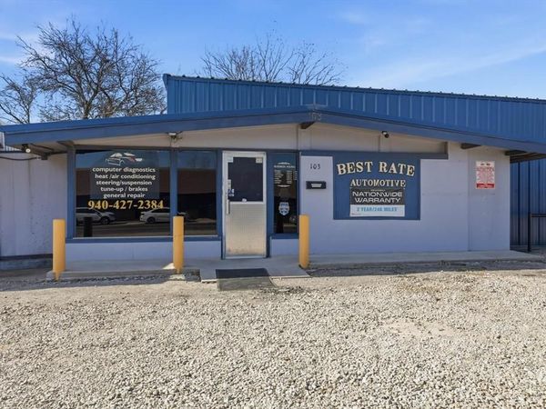 103 W Franklin Street, Alvord, TX 76225