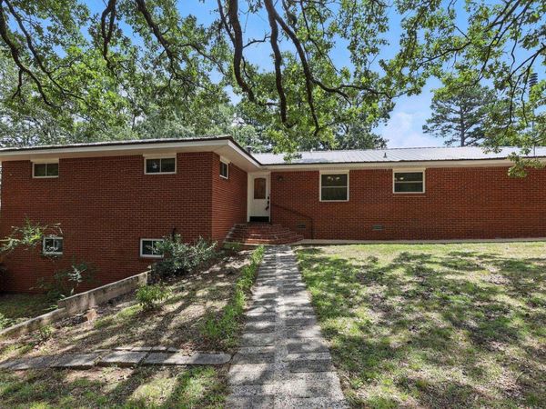 11543 Bainbridge Drive, Little Rock, AR 72212