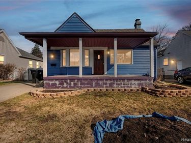 1047 22nd Street, Wyandotte, MI 48192