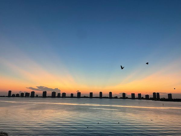 801 Lake Shore Drive, Unit 607, Lake Park, FL 33403