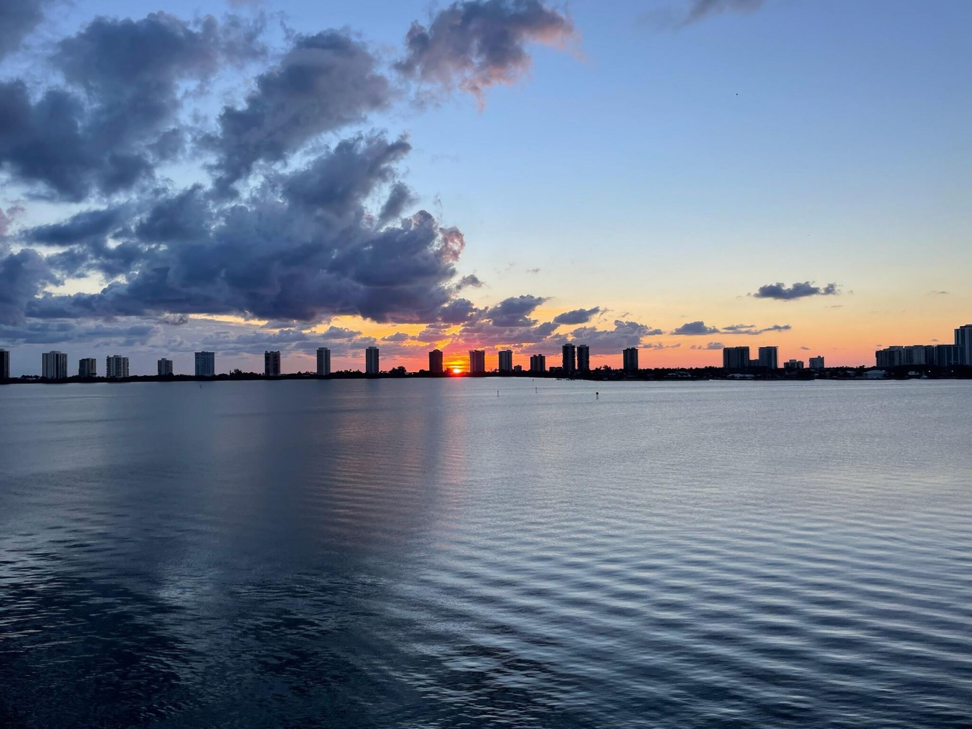 801 Lake Shore Drive, Unit 607, Lake Park, FL 33403 Photo