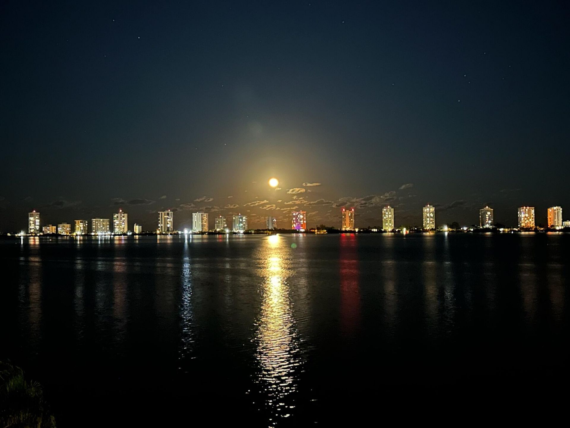 801 Lake Shore Drive, Unit 607, Lake Park, FL 33403 Photo