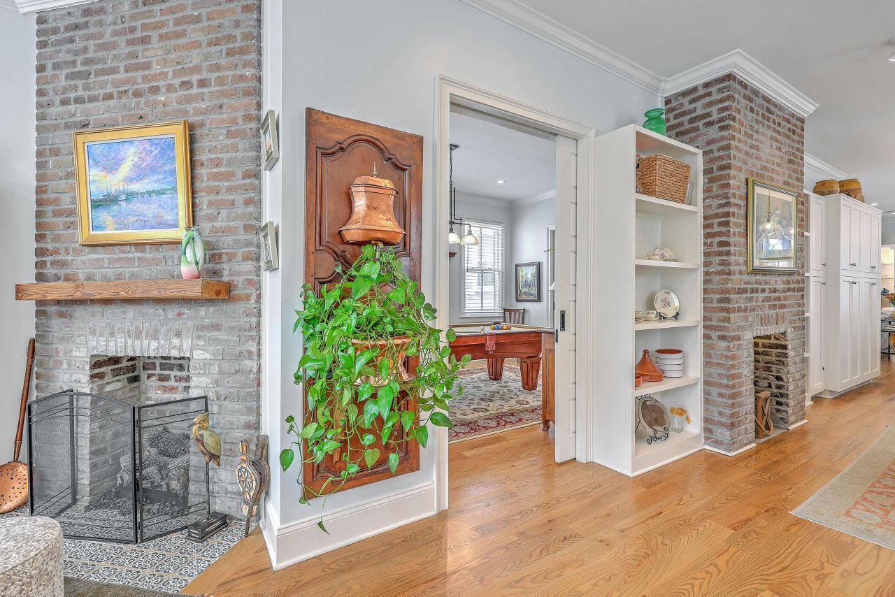 26 Charlotte Street Photo 13