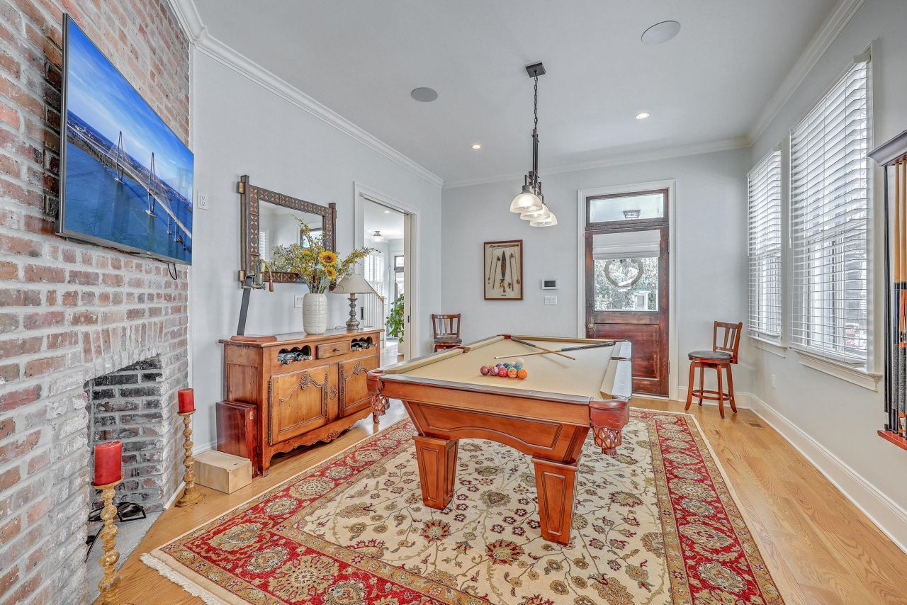 26 Charlotte Street Photo 18