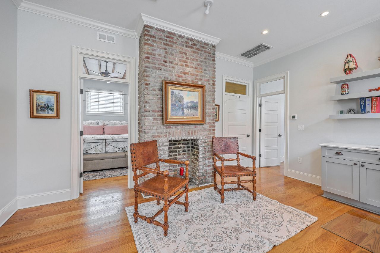 26 Charlotte Street Photo 19