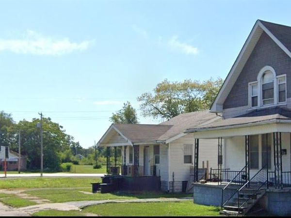 415 N 23rd Street , East St Louis, IL 62205