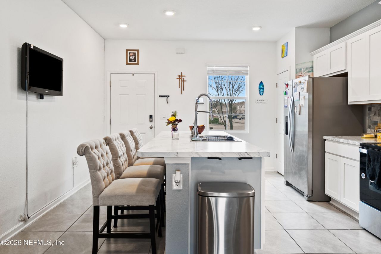 8415 Zenith Circle, Jacksonville, FL 32256 Photo