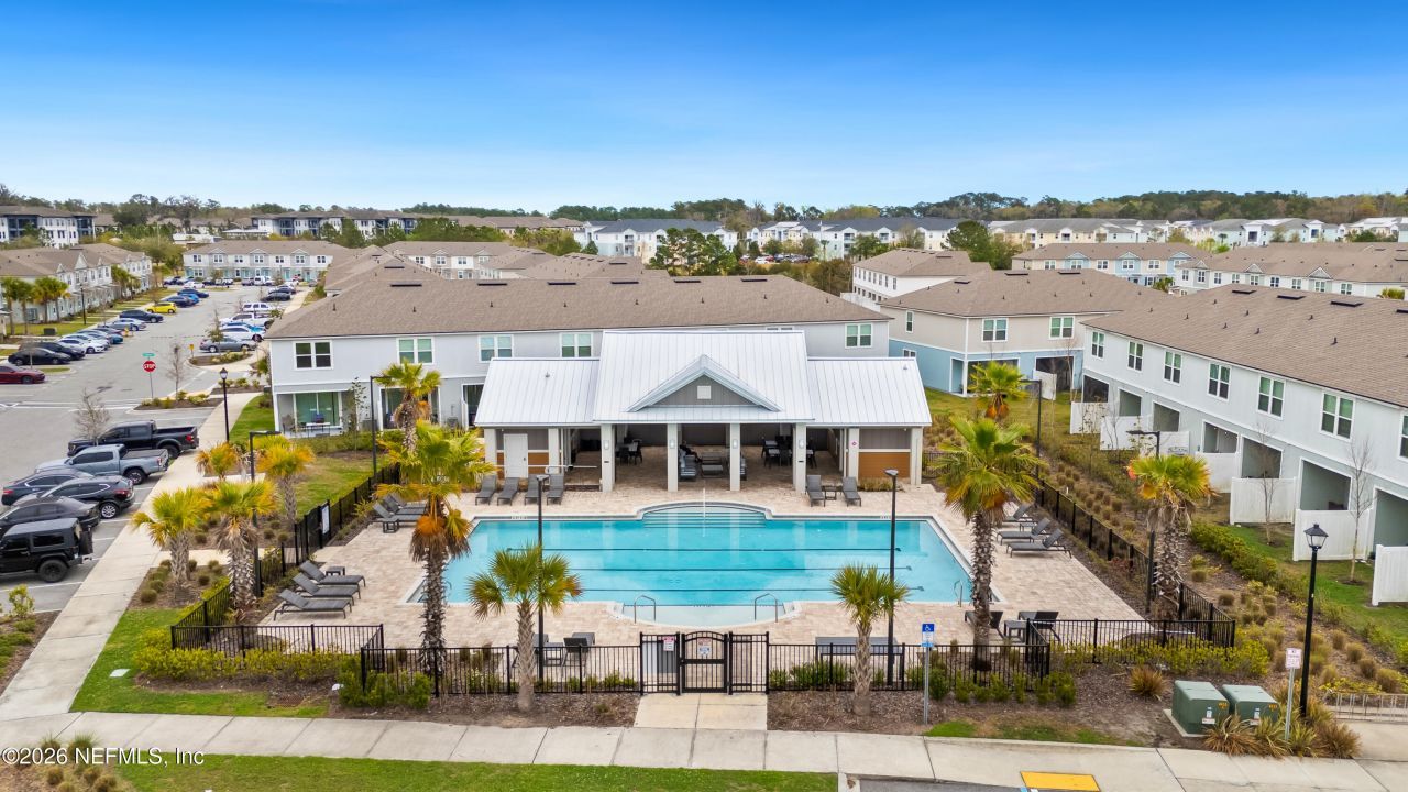 8415 Zenith Circle, Jacksonville, FL 32256 Photo