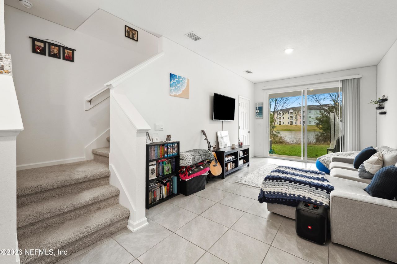 8415 Zenith Circle, Jacksonville, FL 32256 Photo