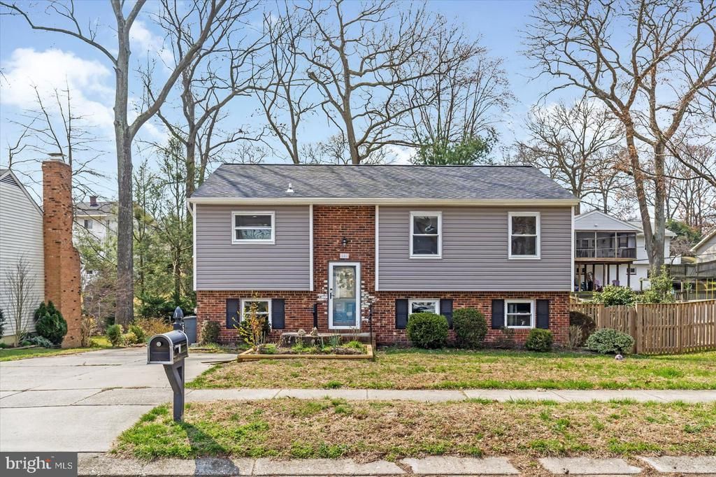 545 Benforest Drive, Severna Park, MD 21146 Main Photo