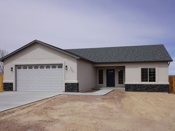 1675 N Lyon Dr, Pueblo West, CO 81007