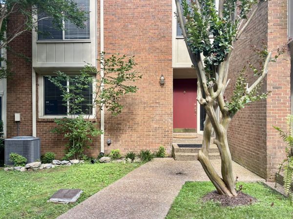 6935 Highland Park Dr, Nashville, TN 37205